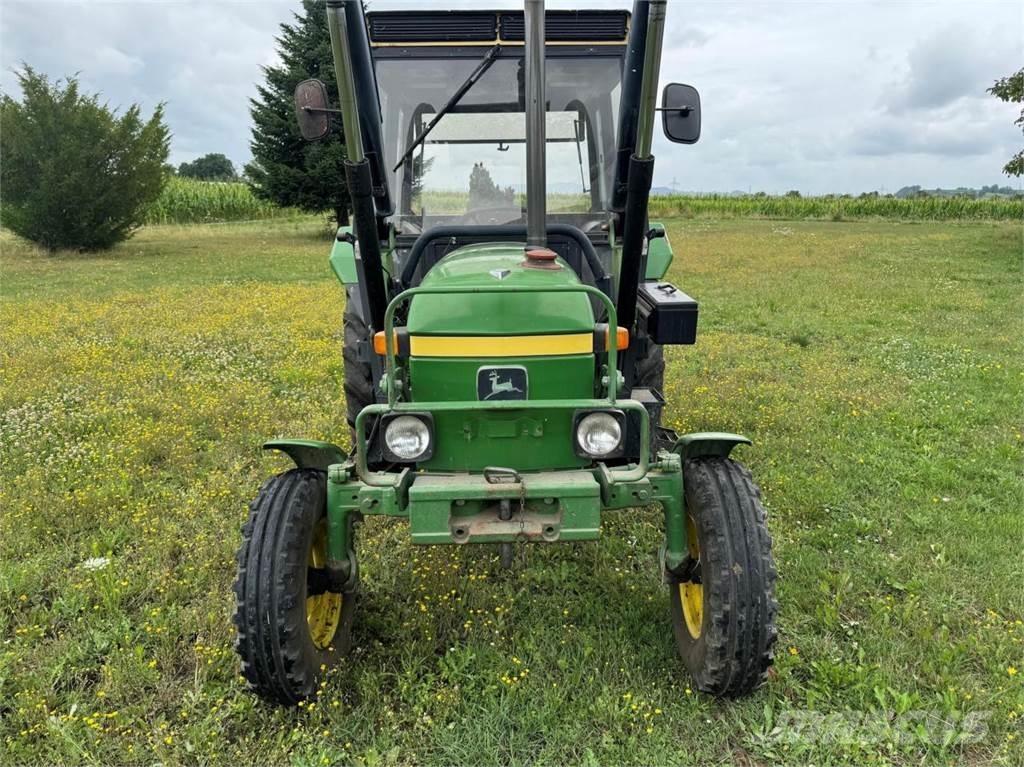 John Deere 1040 S Tractors