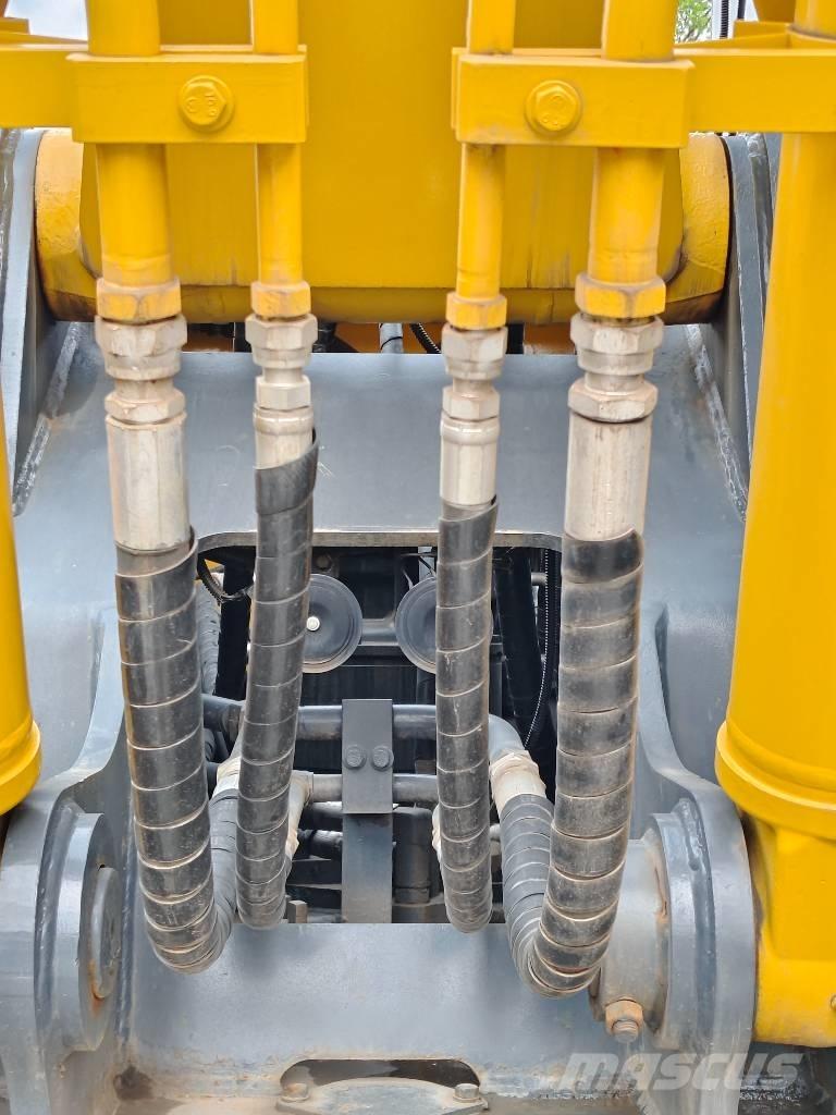 Kobelco SK 200 D Crawler excavators