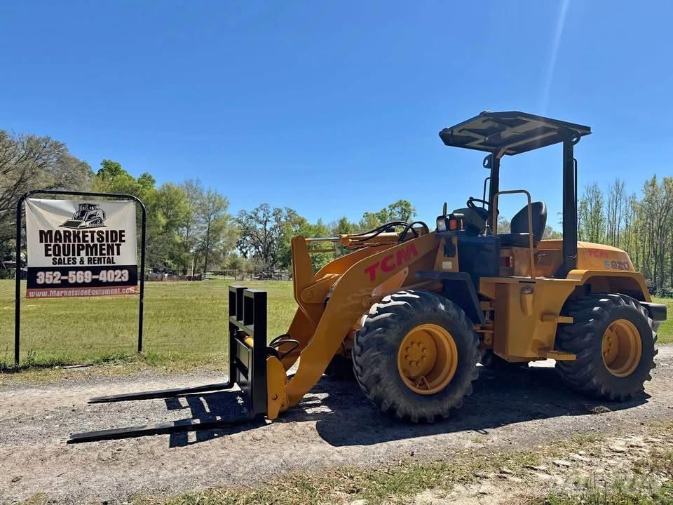 TCM E 820 Wheel loaders