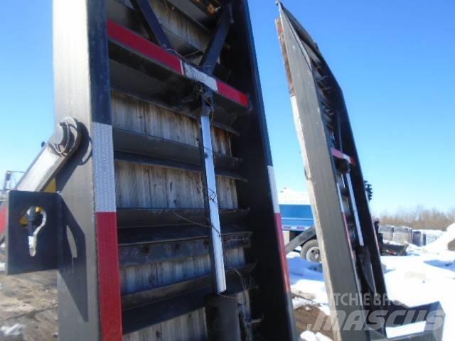  ARTIS 20FT Flatbed/Dropside trailers