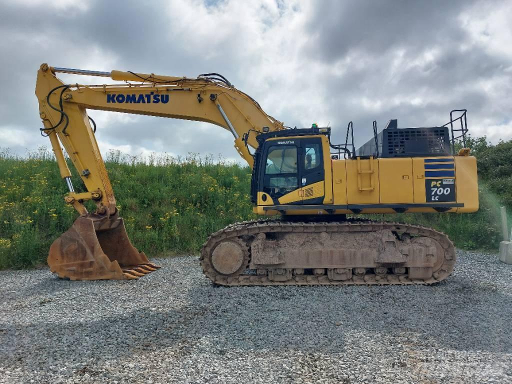 Komatsu PC700LC-11 Crawler excavators