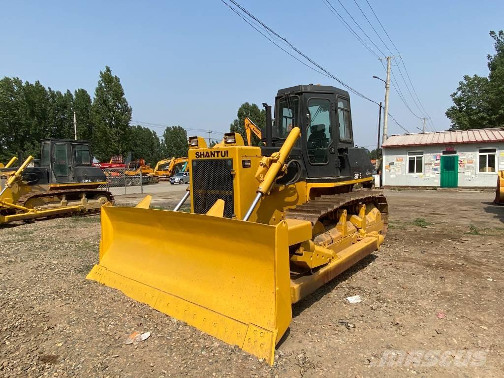 Shantui SD 16 Crawler dozers