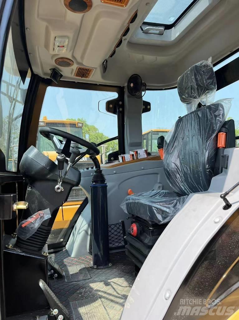 JCB 3 CX Backhoe loaders