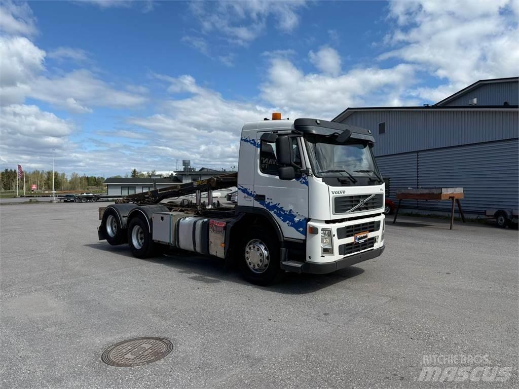Volvo FM340 6x2 Cable lift demountable trucks