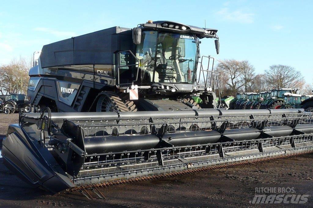 Fendt Ideal 8 Combine harvesters