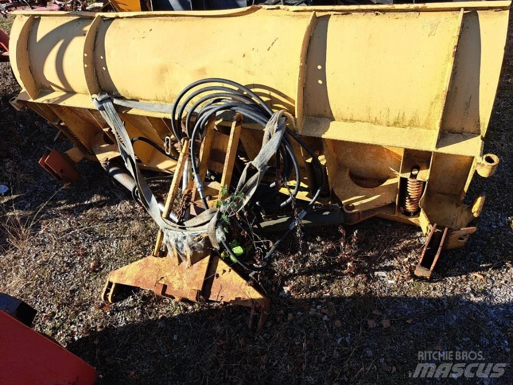  ukjent komunalskjær Other loading and digging and accessories