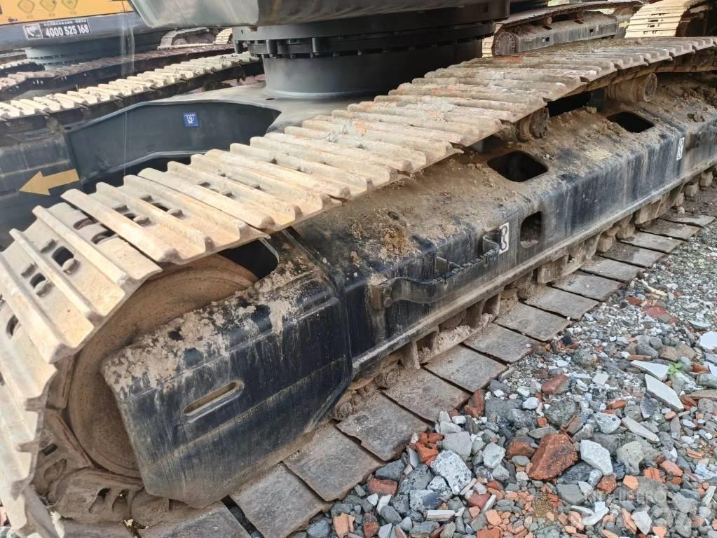 Hitachi ZX 250 LC Crawler excavators
