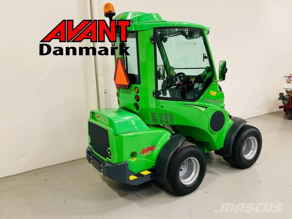 Avant 640 DLX Mini loaders