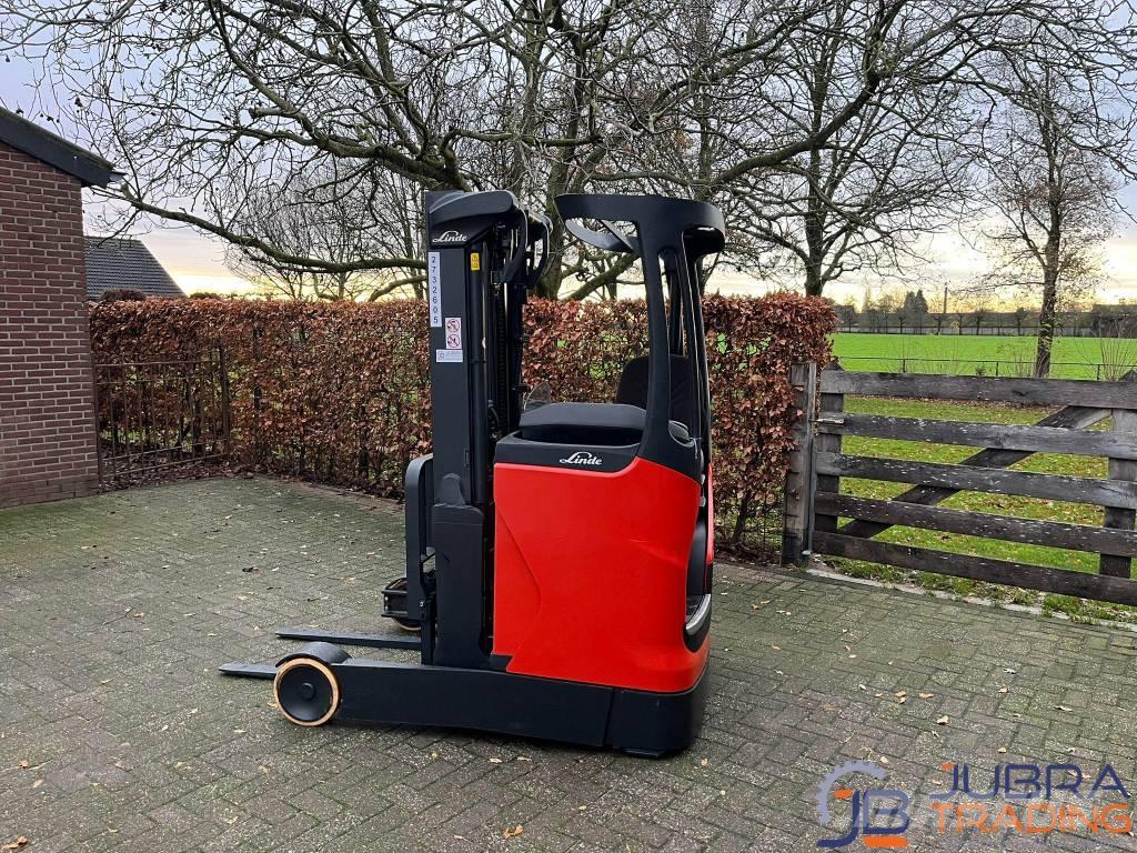 Linde R14B-01 Reach trucks