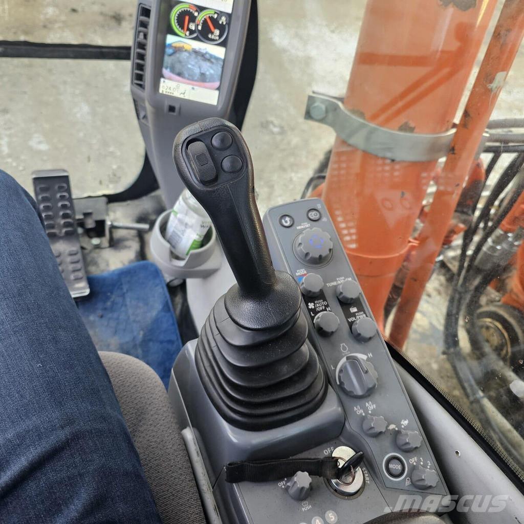 Hitachi ZX350LC-6 Crawler excavators