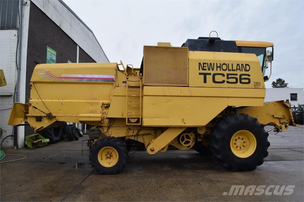 New Holland TC 56 Combine harvesters