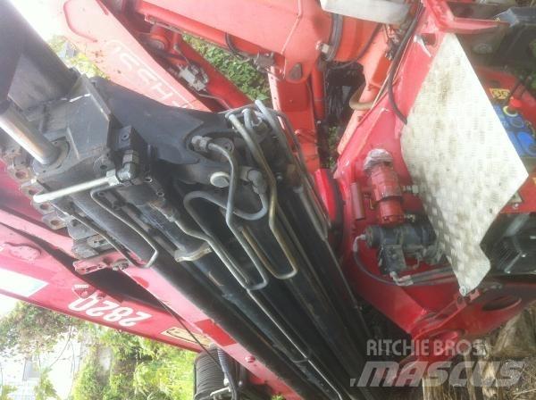 HMF 2820K8 Loader cranes