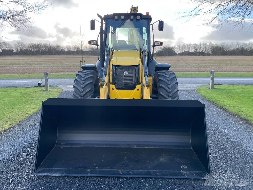 New Holland B115C Backhoe loaders