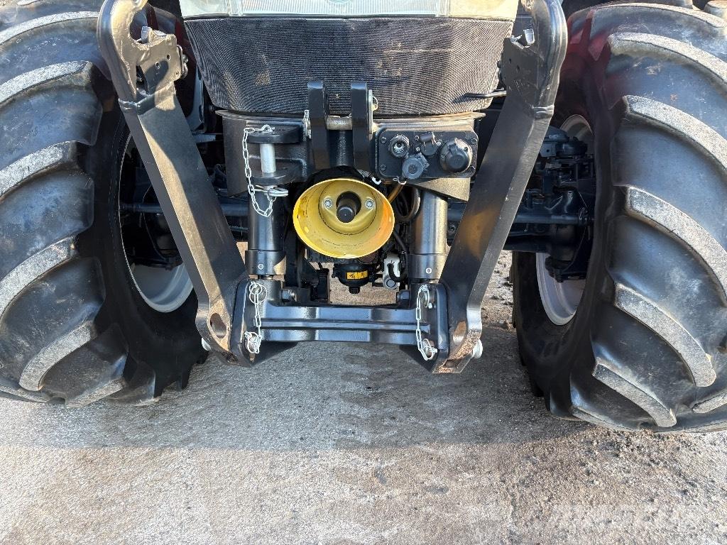 Case IH Puma 240 CVX Tractors