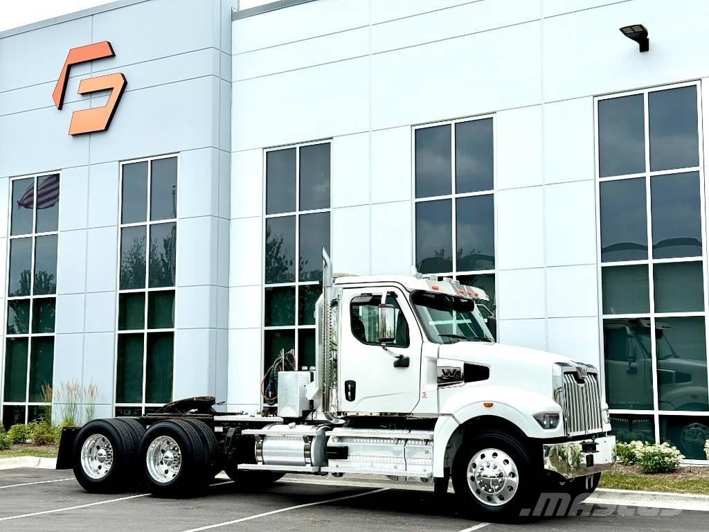 Western Star 49 X Tractor Units