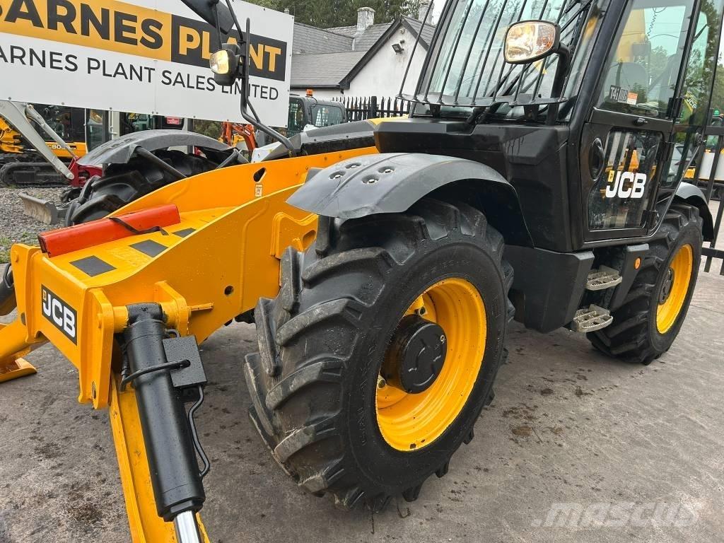 JCB 535-140 Hiviz Telescopic handlers