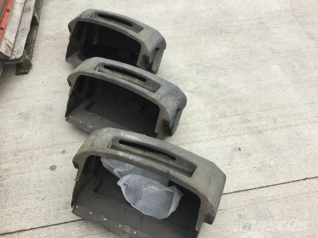 Toro 3250D Riding mowers