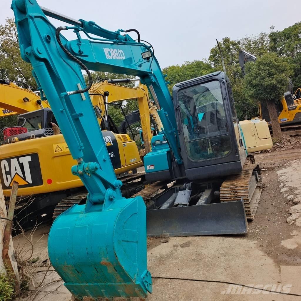 Kobelco SK 75 Crawler excavators