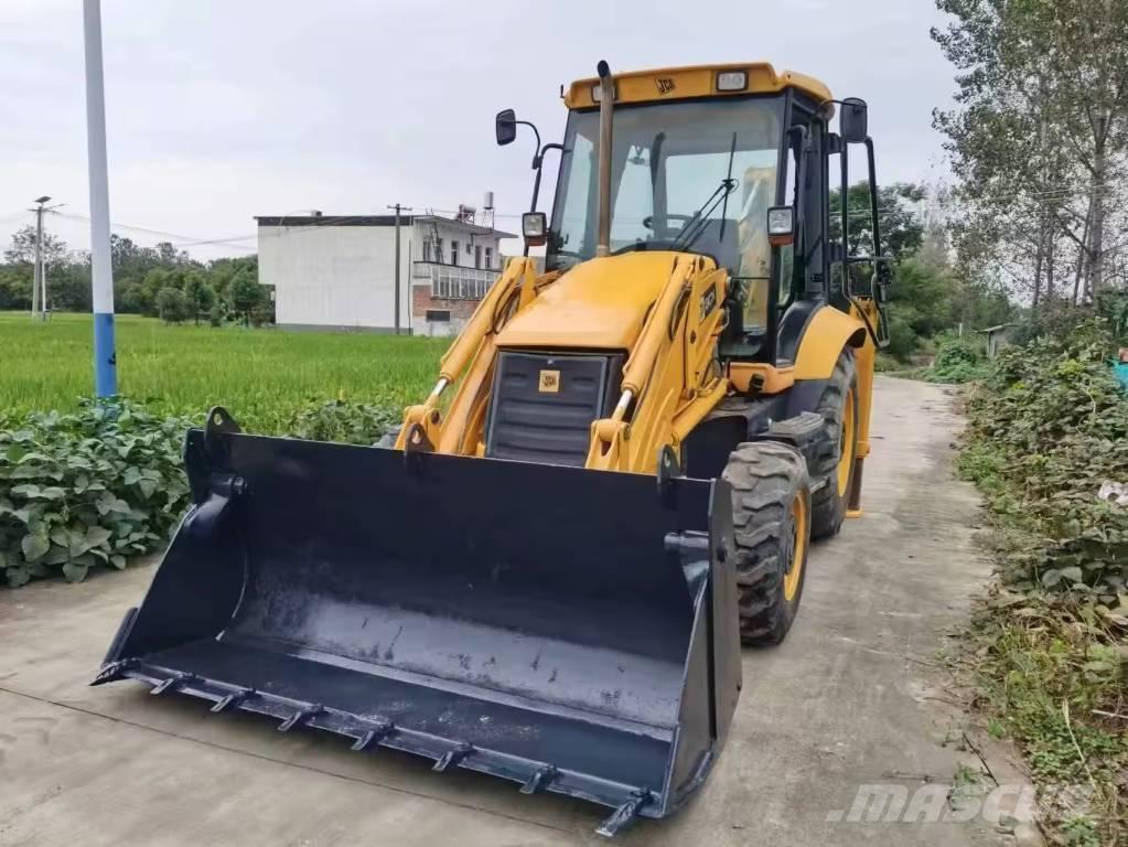 JCB 3CX Backhoe loaders