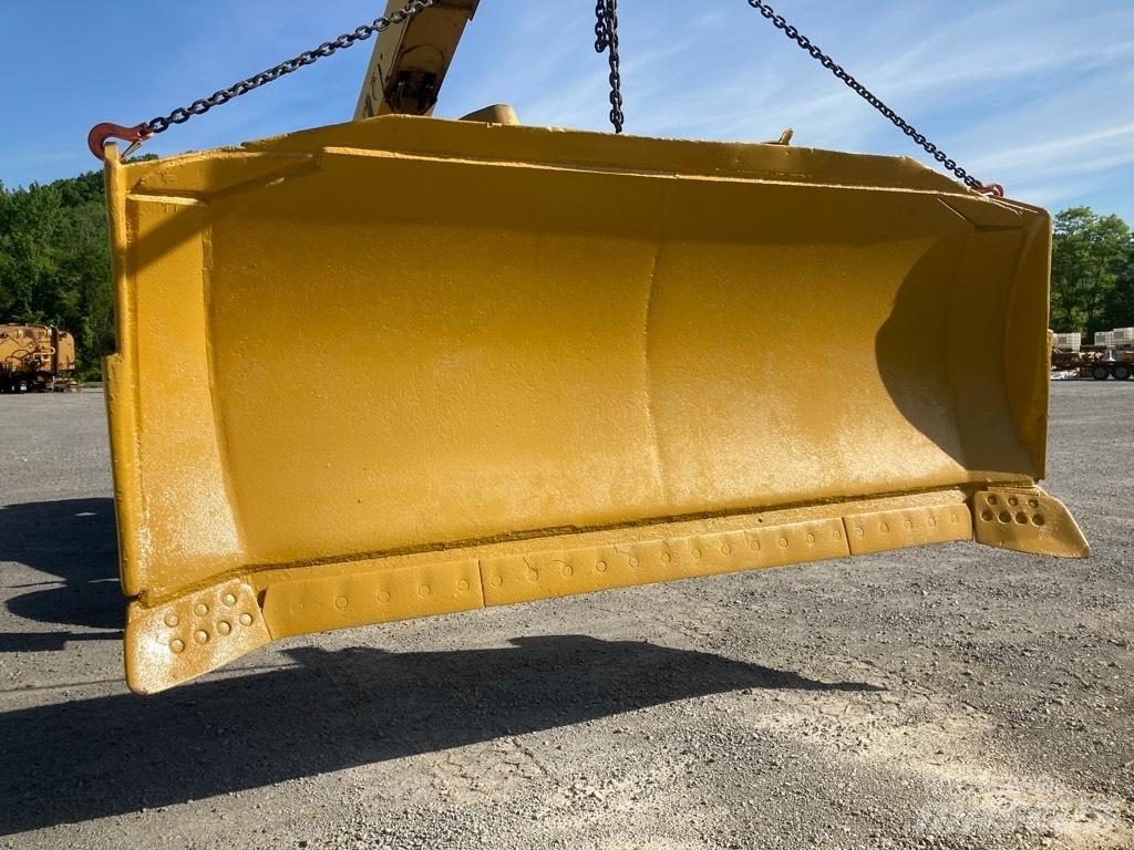 CAT D9T SU Blade Blades