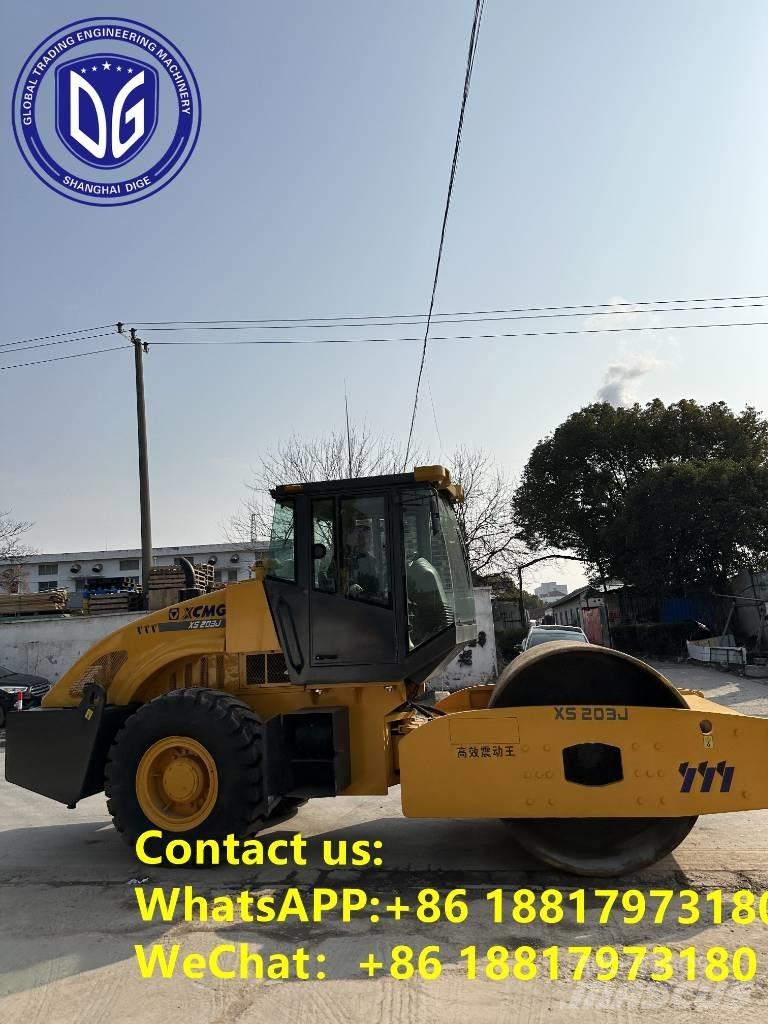 XCMG XS 203 J Single drum rollers