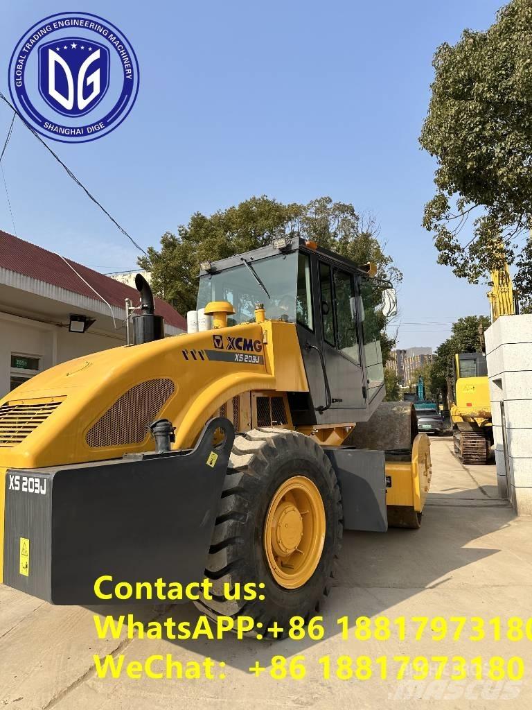 XCMG XS 203 J Single drum rollers
