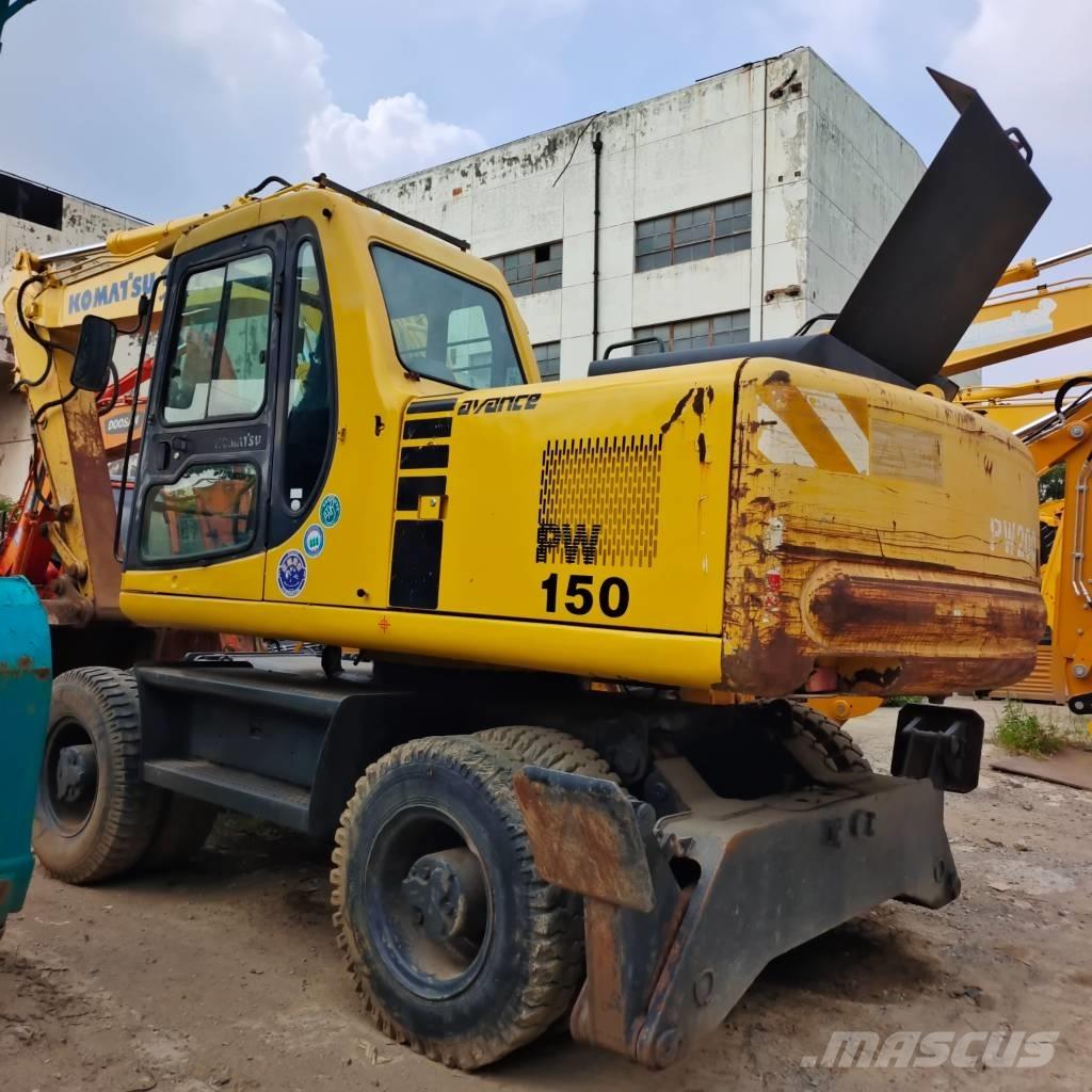 Komatsu PW 150 Wheeled excavators