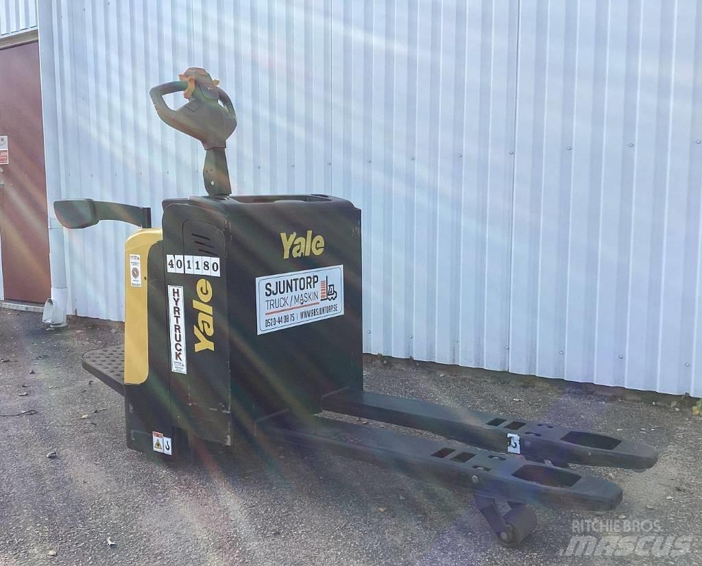 Yale MP20XUX Pedestrian stacker