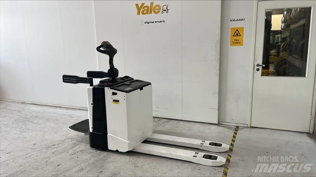 Yale MP20X Low lifter with platform
