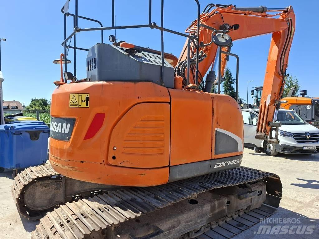 Doosan DX 140 LCR Crawler excavators