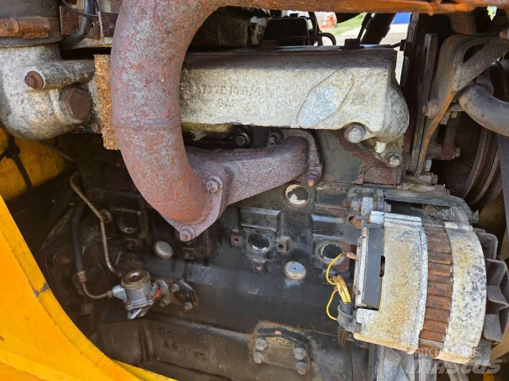JCB 3 CX SM Backhoe loaders