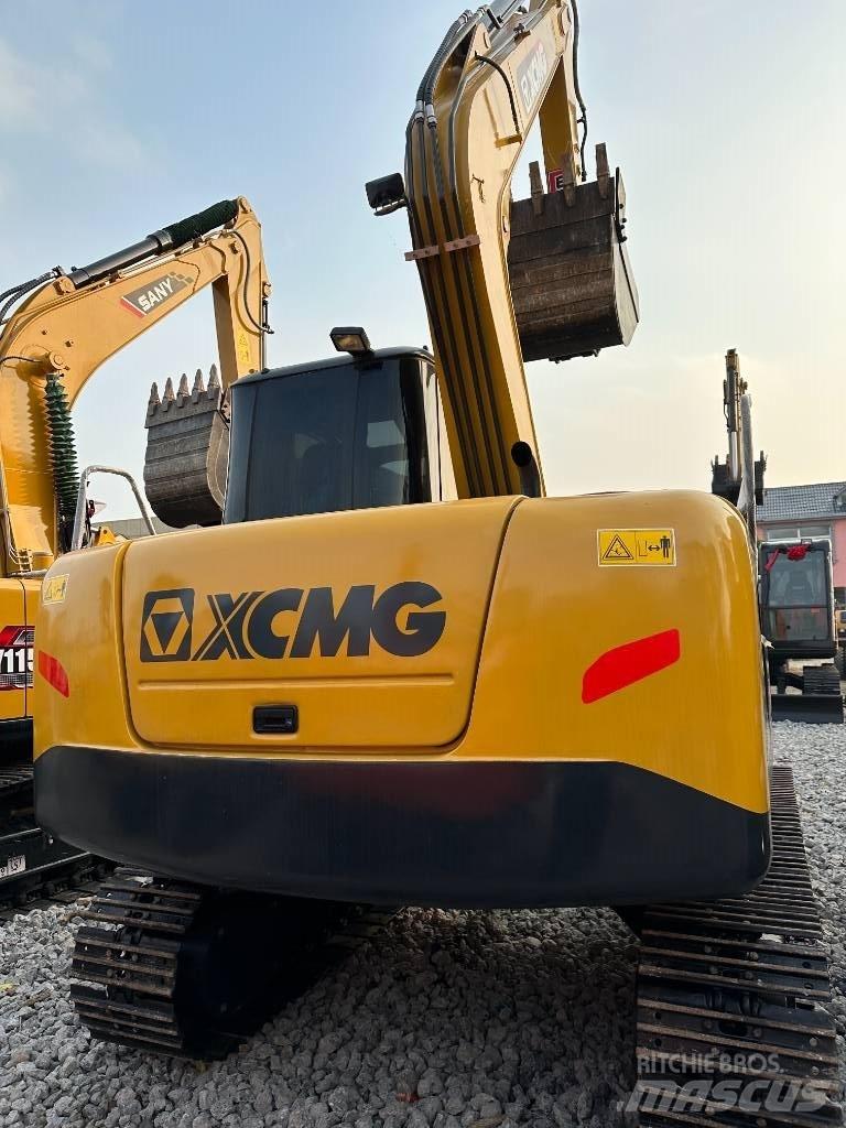 XCMG XE 85 DA Midi excavators  7t - 12t