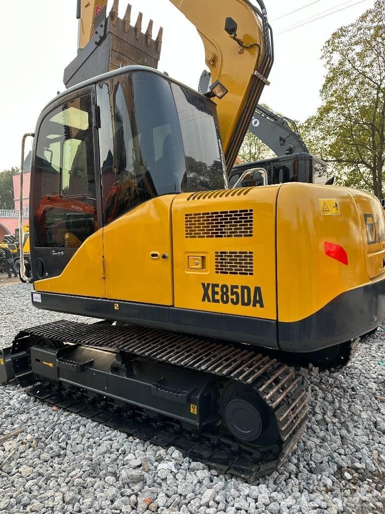 XCMG XE 85 DA Midi excavators  7t - 12t