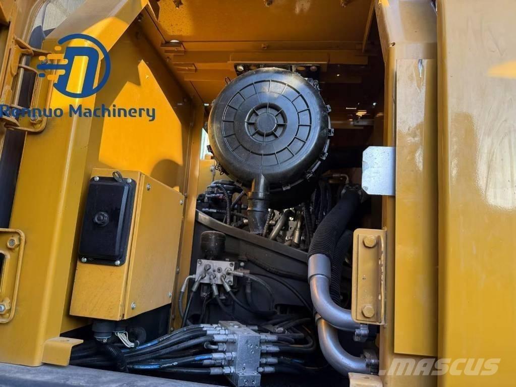 XCMG XE 305DK Crawler excavators