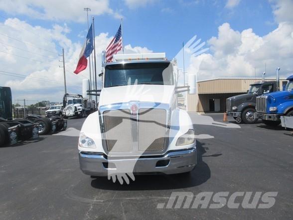 Kenworth T680 Tipper trucks