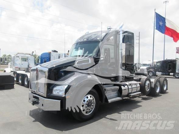 Kenworth T880 Tractor Units