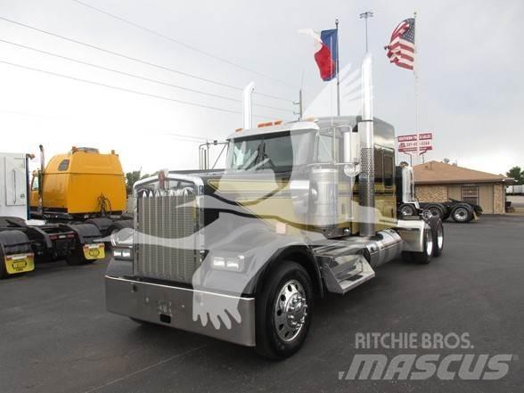 Kenworth W900L Tractor Units
