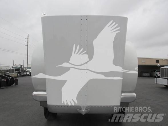 Peterbilt 389 Tractor Units