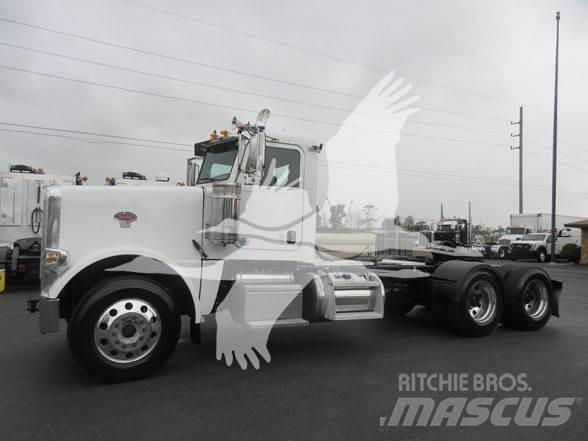 Peterbilt 389 Tractor Units