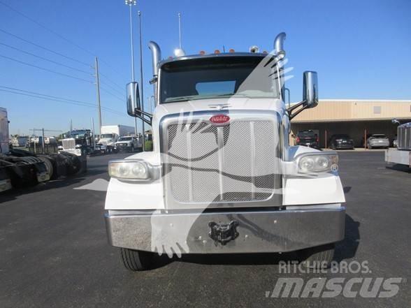 Peterbilt 567 Tractor Units