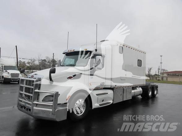 Peterbilt 579 Tractor Units