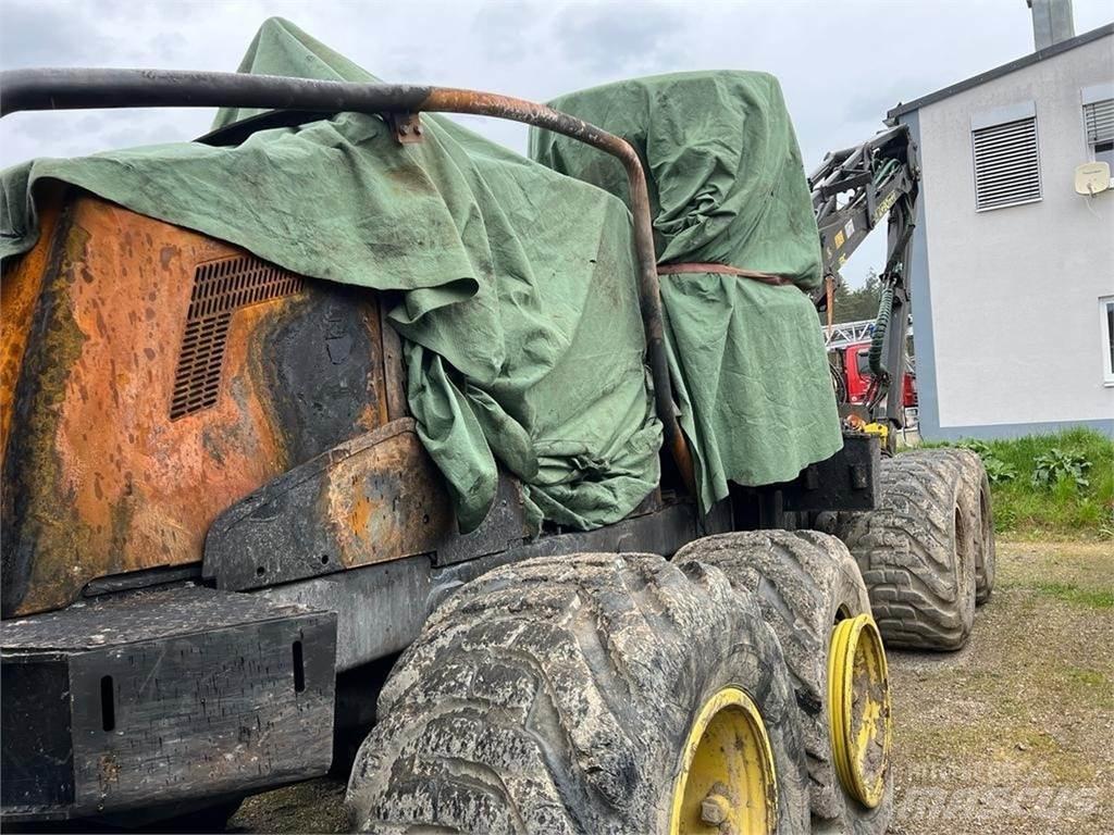 John Deere 1270G Harvesters