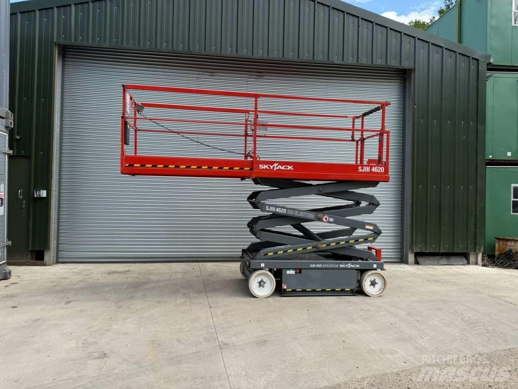 SkyJack SJ 4620 Scissor lifts