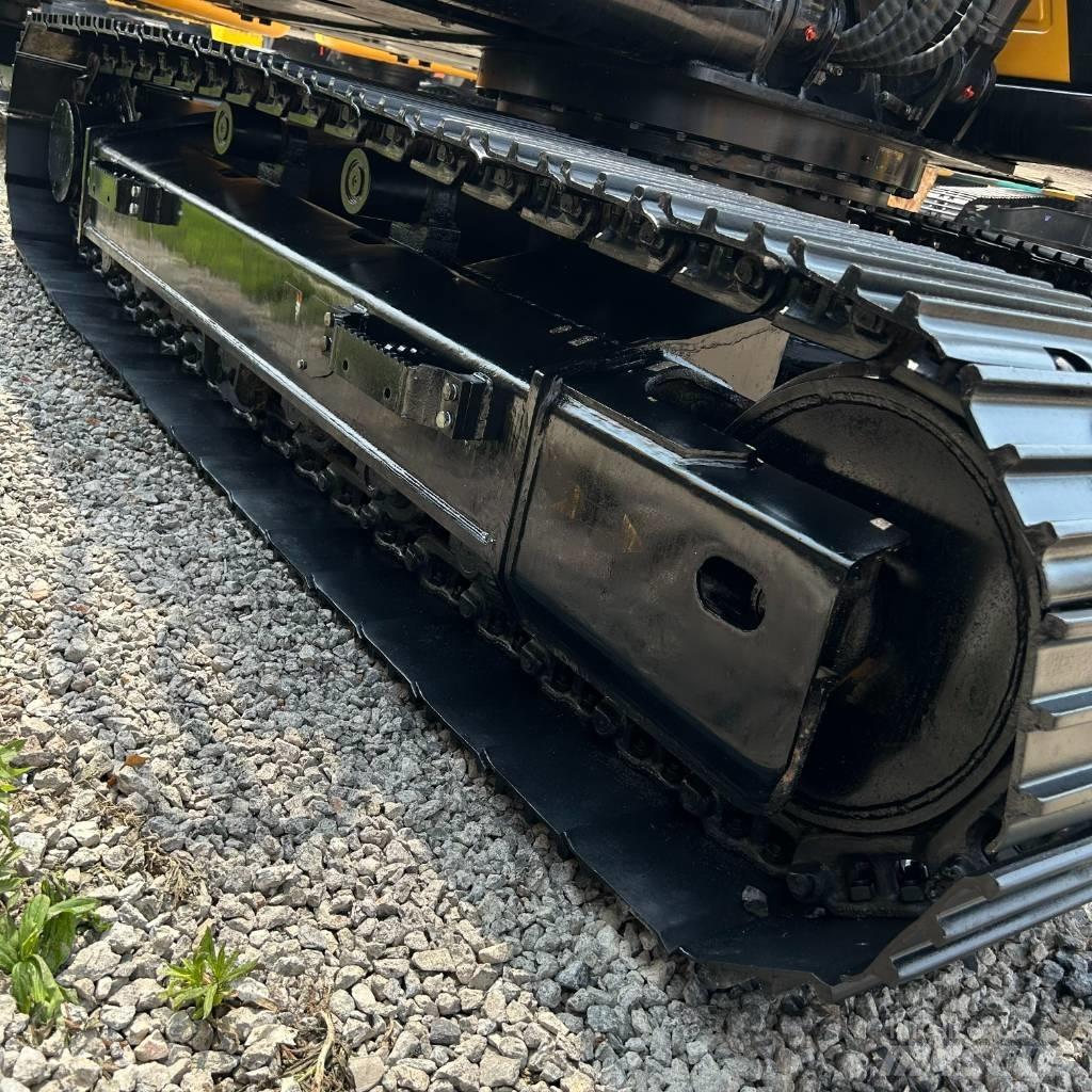 Sany 135 Crawler excavators