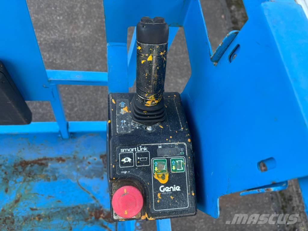 Genie GS 4047 Scissor lifts