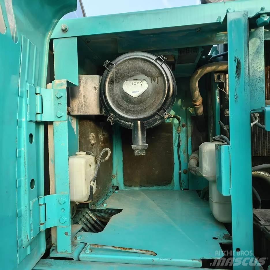 Kobelco SK200-8 Crawler excavators