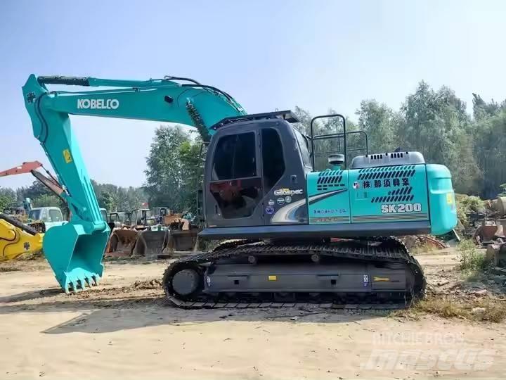 Kobelco SK200-8 Crawler excavators