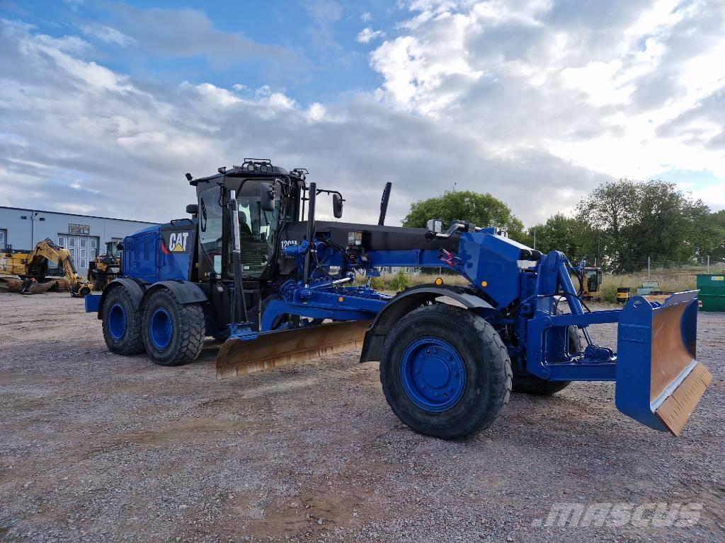 CAT 120 AWD Graders