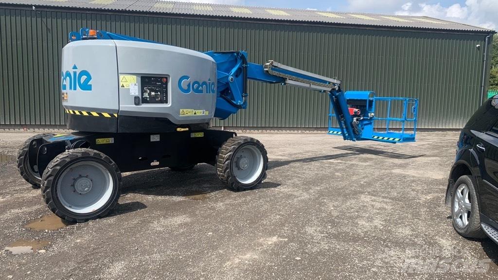 Genie Z62/40 JRT Articulated boom lifts