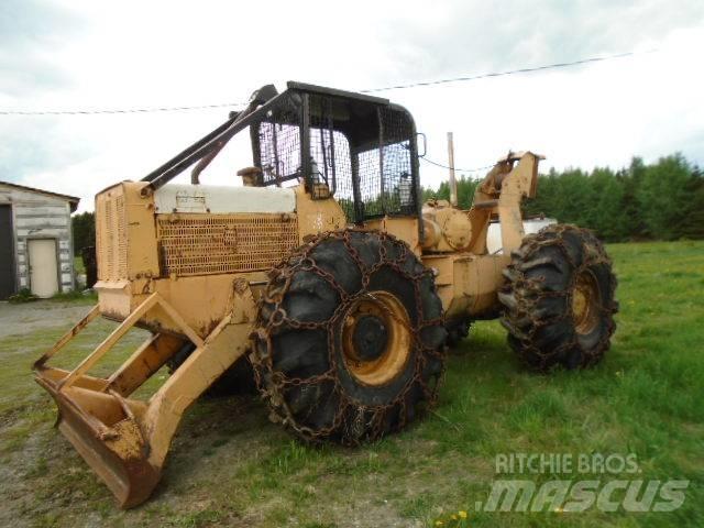 International S8A Skidders